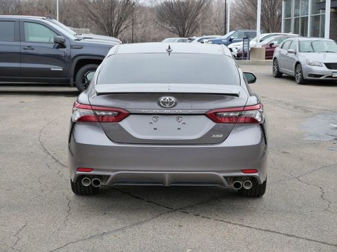 Used 2024 Toyota Camry XSE FWD image 8
