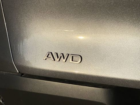 Used 2025 Nissan Murano SL image 36