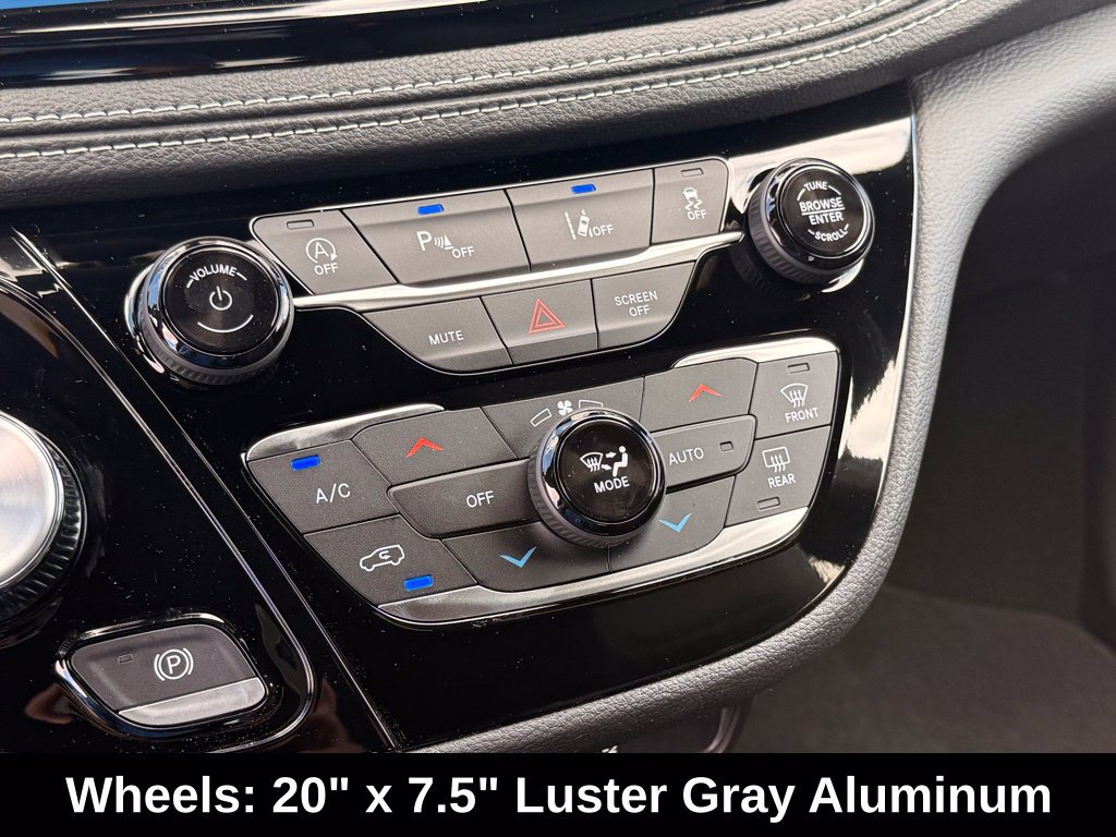 New 2026 Chrysler Pacifica Select FWD image 14