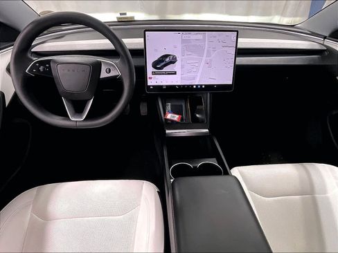 Used 2025 Tesla Model 3 Long Range image 21