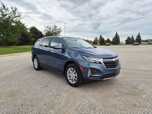 Certified 2024 Chevrolet Equinox LT w/ LPO, Floor Liner Package FWD image 4