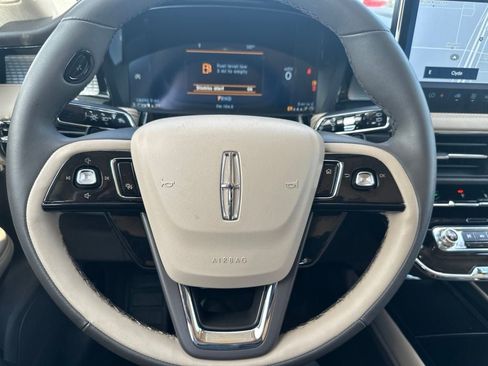 Used 2024 Lincoln Corsair FWD image 14