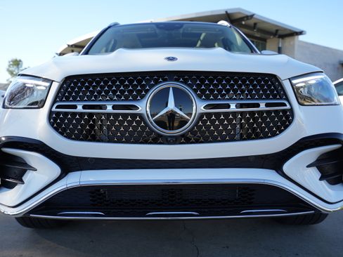 New 2026 Mercedes-Benz GLE 450 4MATIC image 10