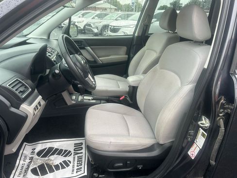 Used 2018 Subaru Forester 2.5i Premium AWD/4WD image 10