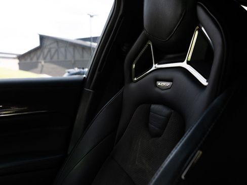 Used 2019 Cadillac CTS V w/ Carbon Fiber Package RWD image 4