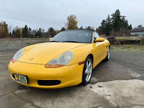Used 2001 Porsche Boxster image 21