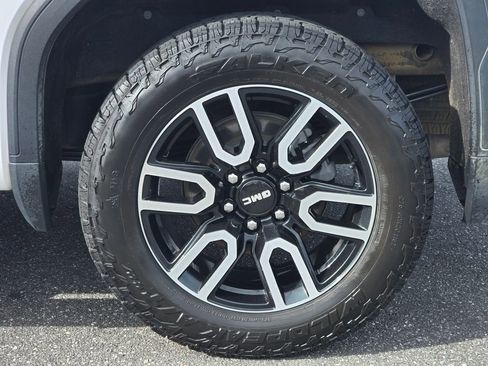 Used 2021 GMC Sierra 1500 SLT w/ SLT Premium Plus Package image 24