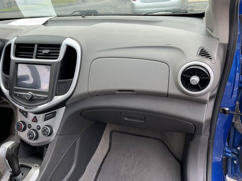Used 2017 Chevrolet Sonic LT FWD image 30