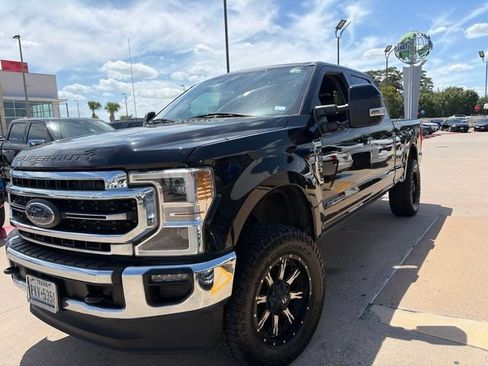 Used 2021 Ford F250 Lariat w/ Lariat Ultimate Package AWD/4WD image 7