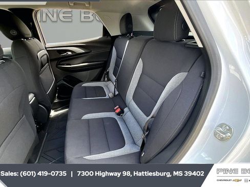 New 2026 Chevrolet TrailBlazer LS w/ LS Convenience Package FWD image 19