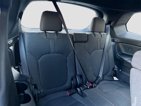 Used 2023 Honda Pilot Sport image 26