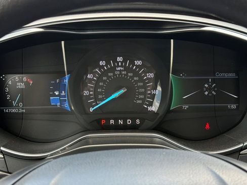 Used 2016 Ford Fusion SE FWD image 26