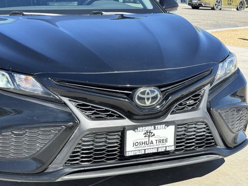 Used 2023 Toyota Camry SE w/ Protection Package (Q2) (TMS) FWD image 7