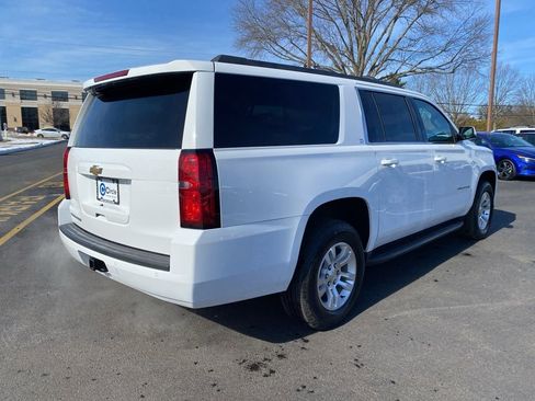 Used 2019 Chevrolet Suburban LT w/ Max Trailering Package image 4