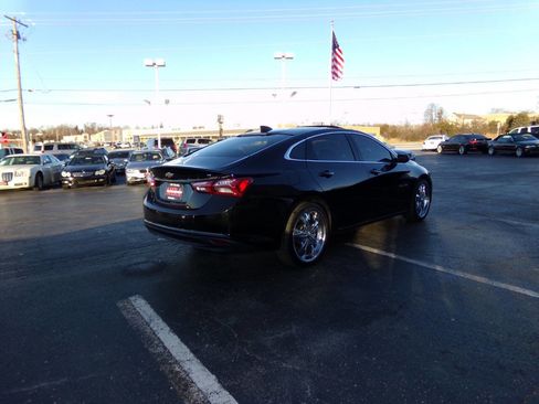 Used 2021 Chevrolet Malibu LT image 6