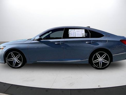 Used 2022 Honda Accord Touring image 6