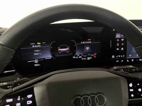 Used 2025 Audi Q6 e-tron Premium Plus w/ Premium Plus image 13