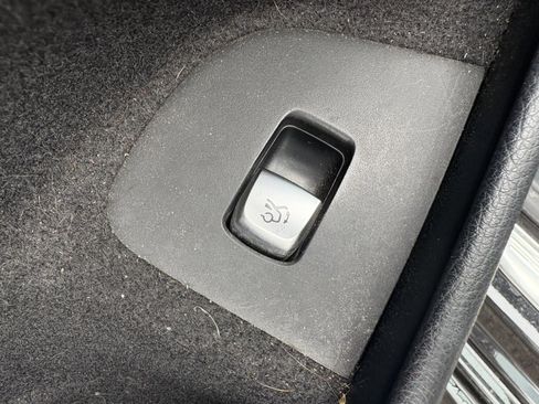 Used 2021 Mercedes-Benz AMG GT 43 image 17