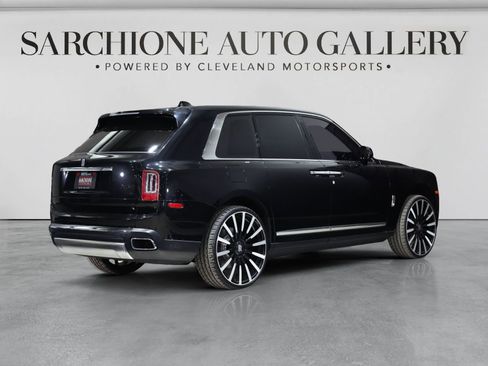 Used 2020 Rolls-Royce Cullinan AWD/4WD image 14