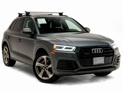 Used 2020 Audi Q5 2.0T Titanium Premium Plus w/ Premium Plus Package image 1