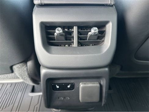 New 2026 Cadillac Optiq Sport 2 image 18