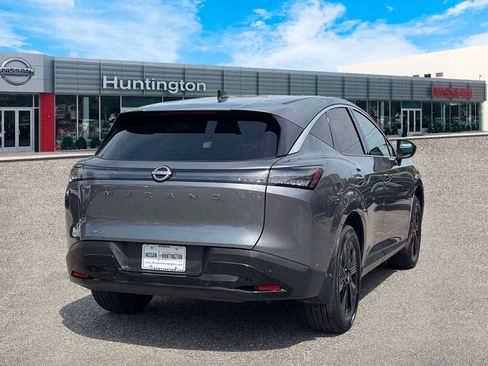 Certified 2025 Nissan Murano SV AWD/4WD image 3