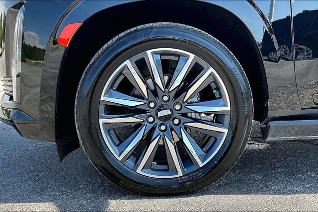 Used 2023 Cadillac Escalade ESV Sport Platinum AWD/4WD image 35