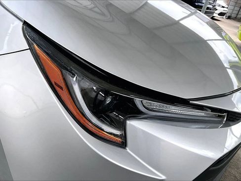 Used 2023 Toyota Corolla LE FWD image 28
