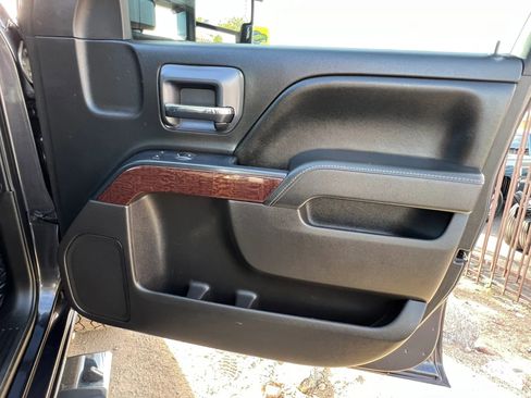 Used 2016 GMC Sierra 2500 SLE w/ SLE Preferred Package AWD/4WD image 21
