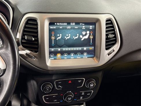 Used 2020 Jeep Compass Latitude w/ Popular Equipment Group image 20