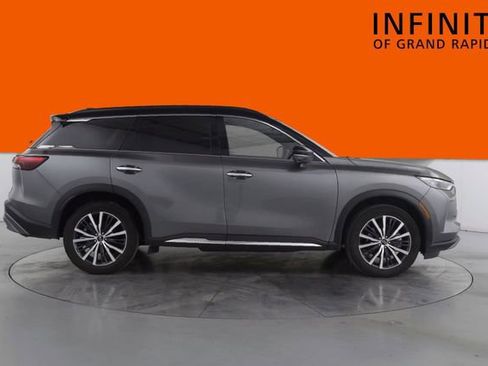 Used 2022 INFINITI QX60 Autograph w/ Cargo Package image 2