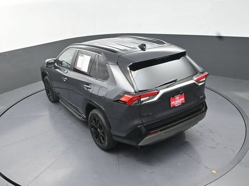 Used 2025 Toyota RAV4 XSE w/ Weather Package AWD/4WD image 27