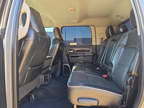 Used 2023 RAM 2500 Laramie AWD/4WD image 13