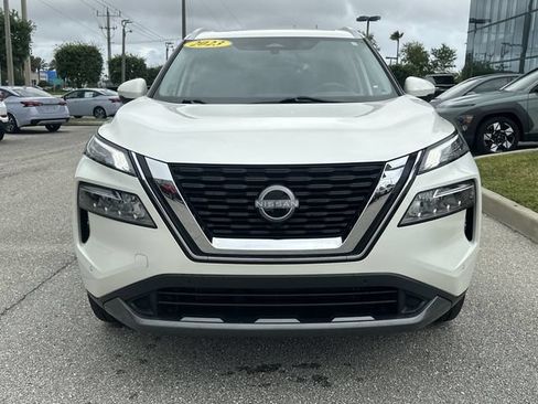 Certified 2023 Nissan Rogue SL w/ SL Premium Package FWD image 3