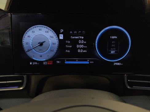 Used 2025 Hyundai Elantra SEL FWD image 23