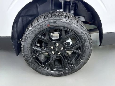 New 2026 Ford Maverick Lariat w/ Black Appearance Package AWD/4WD image 37