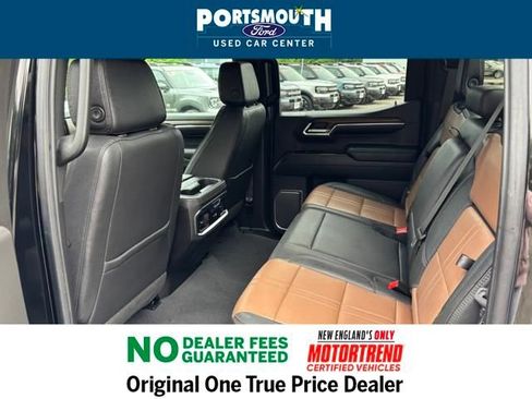 Used 2024 Chevrolet Silverado 1500 High Country w/ Technology Package image 5