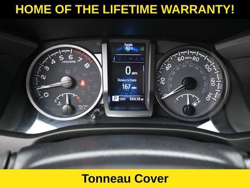 Used 2021 Toyota Tacoma TRD Sport w/ TRD Premium Sport Package AWD/4WD image 17