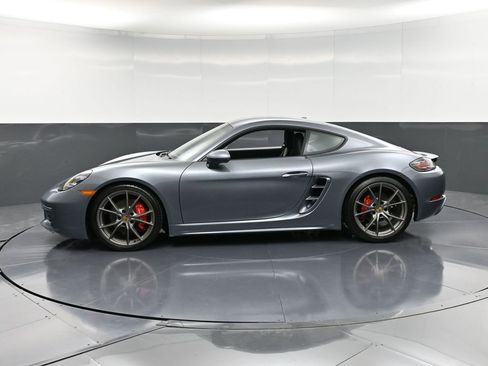 New 2025 Porsche 718 Cayman S RWD image 2