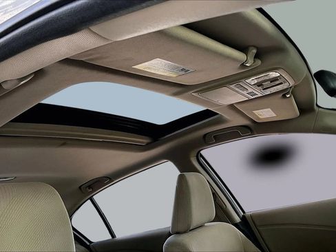 Used 2016 Honda Accord EX image 24