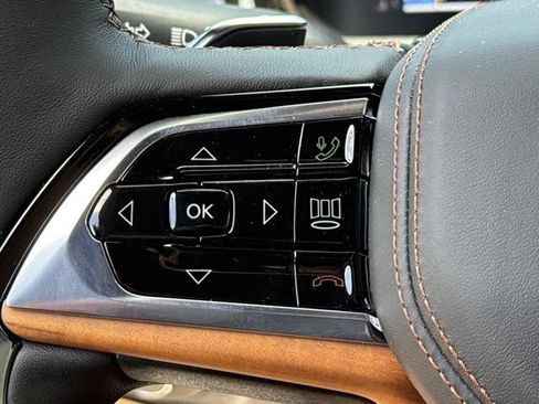 New 2025 Jeep Grand Cherokee Summit AWD/4WD image 25