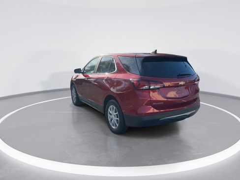 Used 2024 Chevrolet Equinox LT w/ LPO, Floor Liner Package image 7