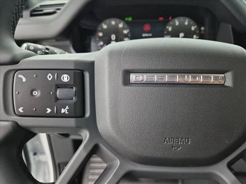 New 2026 Land Rover Defender 110 S AWD/4WD image 20