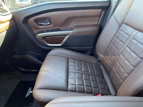 Used 2023 Nissan Titan Platinum Reserve w/ Moonroof Package image 12