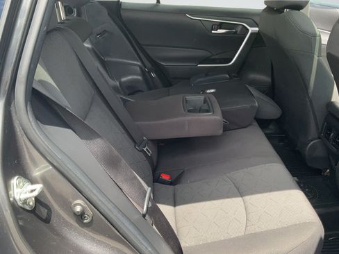 Used 2023 Toyota RAV4 XLE w/ Convenience Package FWD image 43