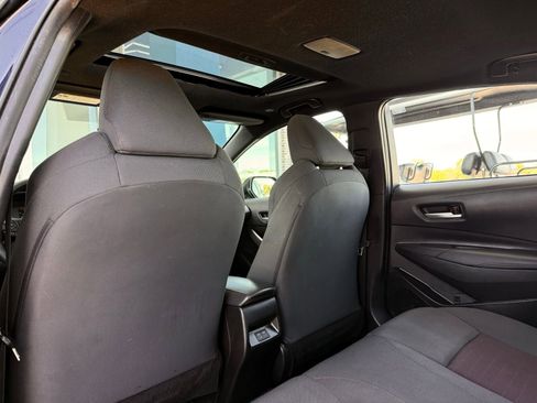 Used 2023 Toyota Corolla SE w/ SE Premium Package FWD image 22