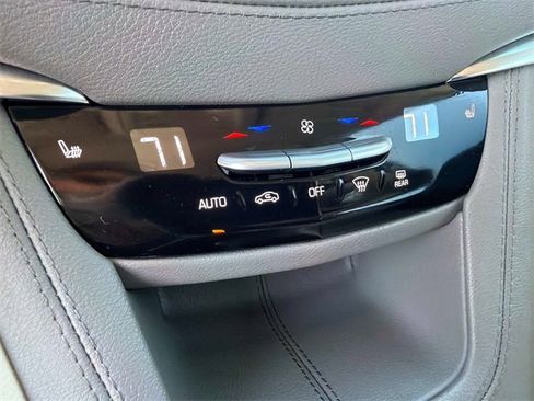 Used 2025 Cadillac XT5 Premium Luxury w/ Technology Package image 21