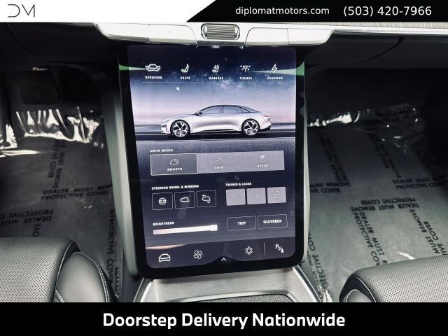 Used 2025 Lucid Air Pure RWD image 33