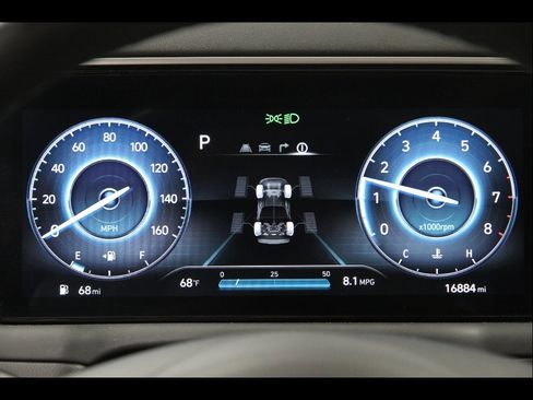 Certified 2024 Hyundai Santa Cruz Limited image 8