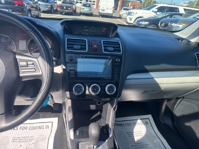 Used 2016 Subaru Forester 2.5i Premium w/ All-Weather Package AWD/4WD image 18